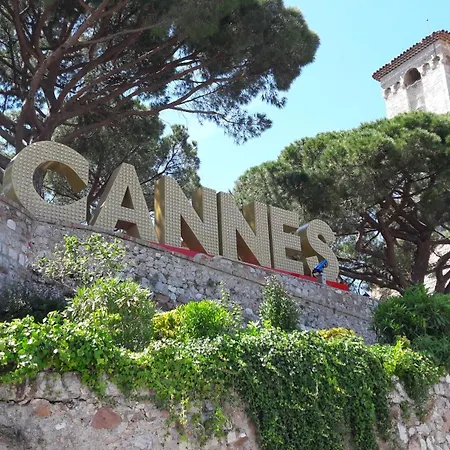 2-bedroom Near Marche Forville, Quiet And Convenient 5 Minutes Walk From Palais Apartment *